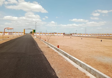 Plot For Sale in Nagamangalam