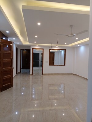4 BHK Builder Floor For Rent in Vasant Kunj