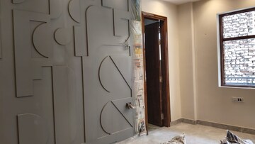 Furnished Amenities in 3 BHK Builder Floor at Sector 4 – for Sale