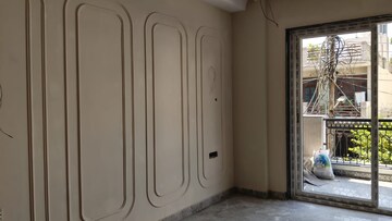 Building Lobby in 3 BHK Builder Floor at Sector 4 – for Sale