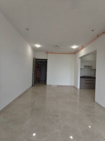 Room in 1 BHK Apartment at Juhu Scheme, Juhu – for Rent