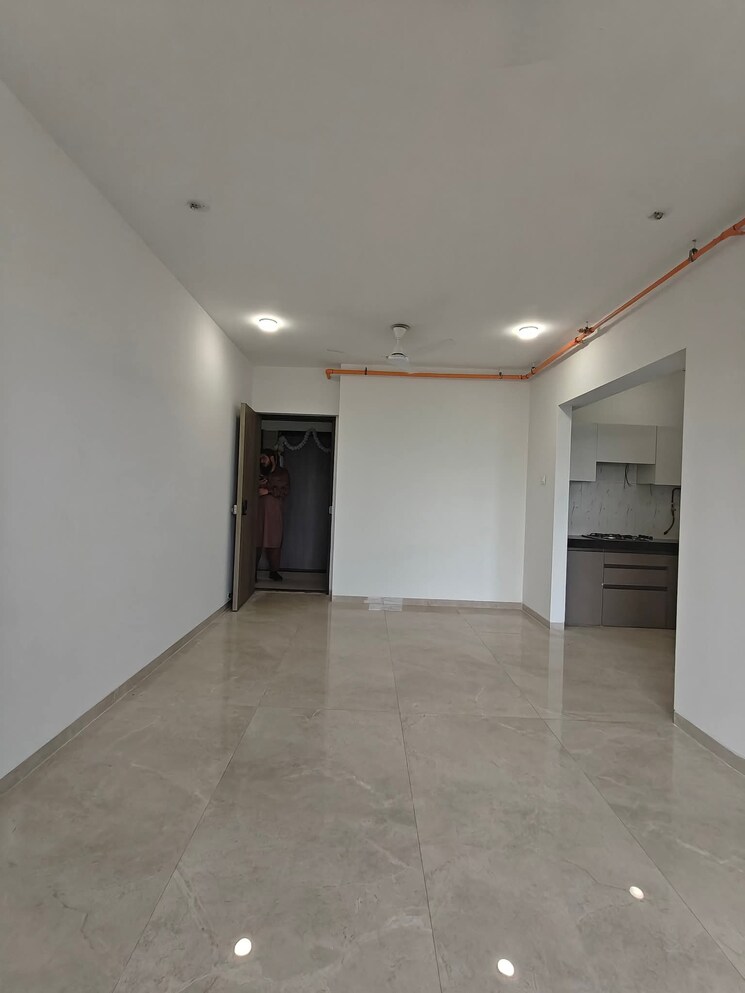 Room, juhu-scheme 1 Bedroom 500 Sq.Ft. Apartment In Juhu Mumbai 9321219