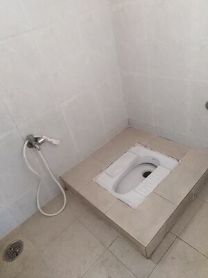 Bathroom in 1 RK Independent House at Rt Nagar – for Rent