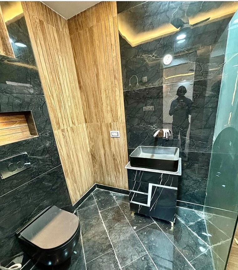 Bathroom, bp-homes 4 Bedroom 350 Sq.Yd. Builder Floor In Sector 85 Faridabad 9321255