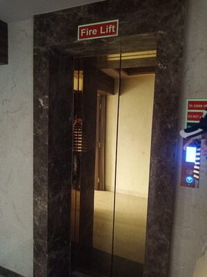 3 BHK Apartment For Sale in L Nagpal Jaswant Heights, Khar West