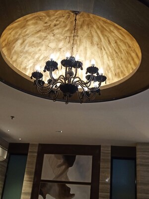 Furnished Amenities in 3 BHK Apartment at L Nagpal Jaswant Heights, Khar West – for Sale