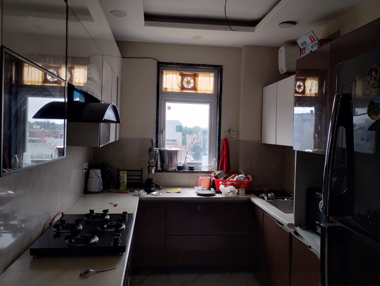 Kitchen, sector 4 6 Bedroom 269 Sq.Yd. Independent House In Sector 4 Gurgaon 9321252