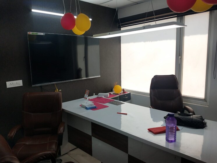 Team Area, motia-citi-royal-business-park Commercial Office Space 900 Sq.Ft. In Ambala Highway Zirakpur 9321286