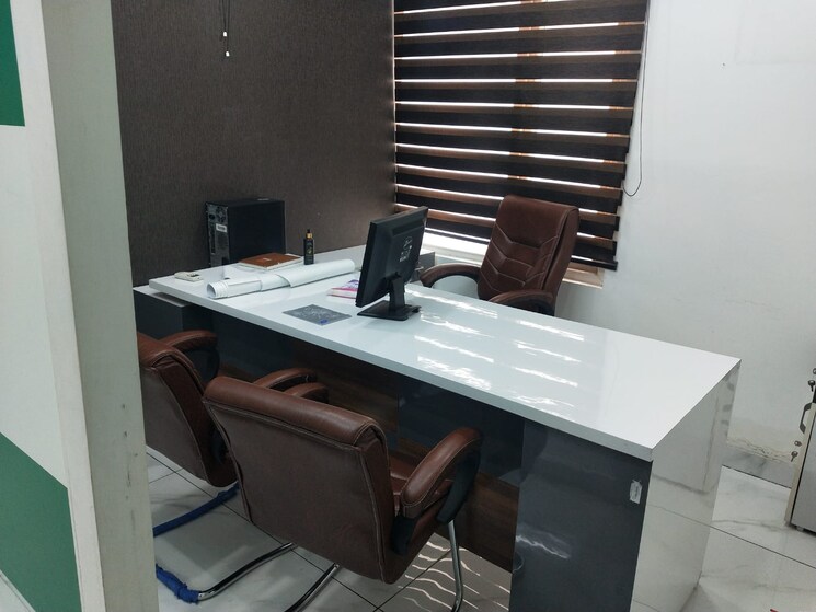 Team Area, motia-citi-royal-business-park Commercial Office Space 900 Sq.Ft. In Ambala Highway Zirakpur 9321286