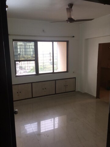 Room in 2.5 BHK Apartment at DSS Mahavir Majestik, Kanjurmarg East – for Rent