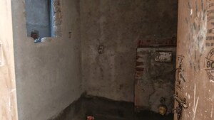 Bathroom in 3 BHK Builder Floor at Sector 4 – for Sale