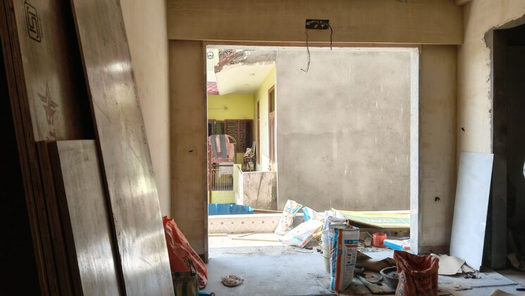 Bedroom, sector 4 3 Bedroom 250 Sq.Yd. Builder Floor In Sector 4 Gurgaon 9321270