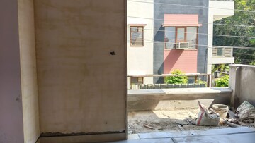 Room in 3 BHK Builder Floor at Sector 4 – for Sale