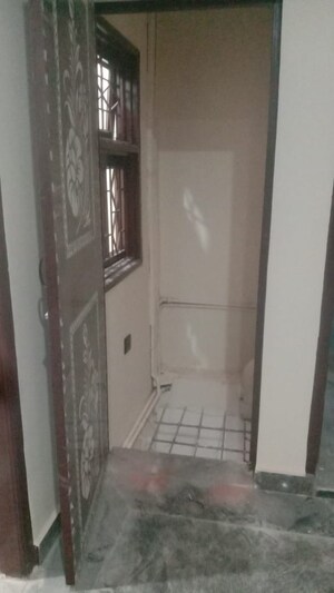 Bathroom in 2 BHK Builder Floor at Palam Colony – for Rent