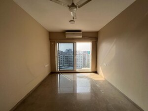 Room in 2 BHK Apartment at Kabra Centroid, Santacruz East – for Rent