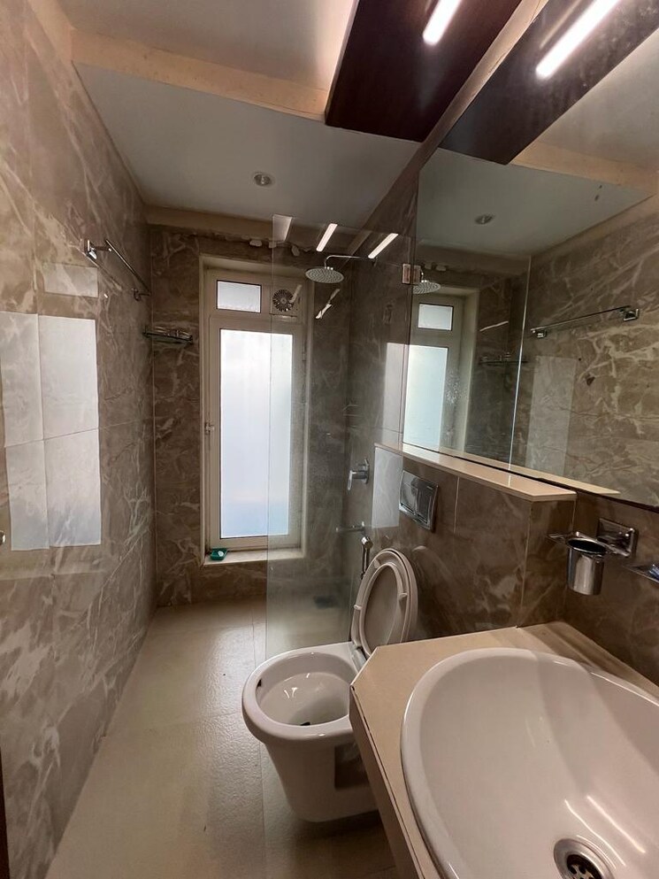 Bathroom, kabra-centroid 2 Bedroom 758 Sq.Ft. Apartment In Santacruz East Mumbai 9321315