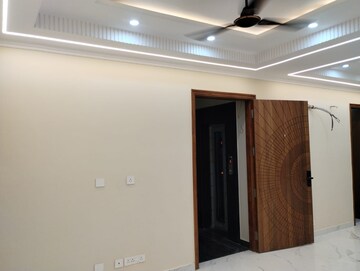 Furnished Amenities in 3 BHK Builder Floor at Sector 4 – for Sale