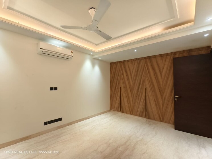 Room, safdarjung enclave 3 Bedroom 1800 Sq.Ft. Builder Floor In Safdarjung Enclave Delhi 9321325