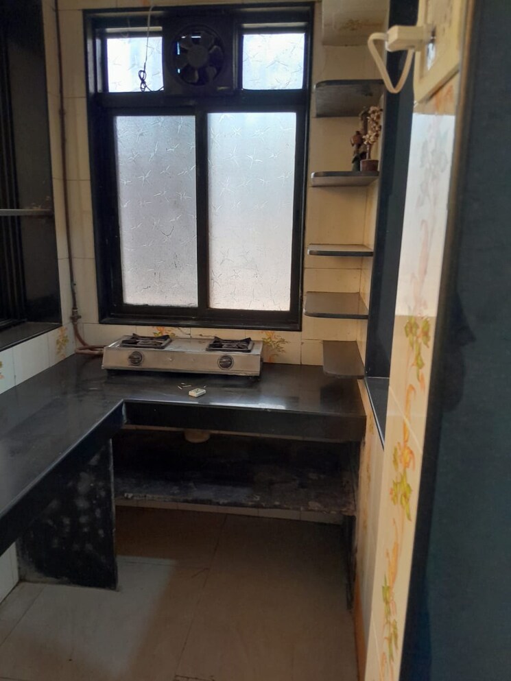 Kitchen, borivali east Commercial Office Space 400 Sq.Ft. In Borivali East Mumbai 9321340