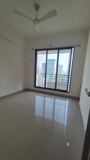 Room in 2 BHK Apartment at Bhatia Esspee Towers, Borivali East – for Rent