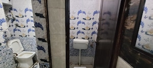 Bathroom in 2 BHK Apartment at GDA Aravali Apartment, Dabur Chowk – for Sale