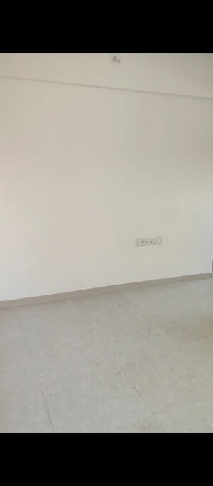 Room in 1 BHK Apartment at Regency Estate, Dombivli East – for Rent