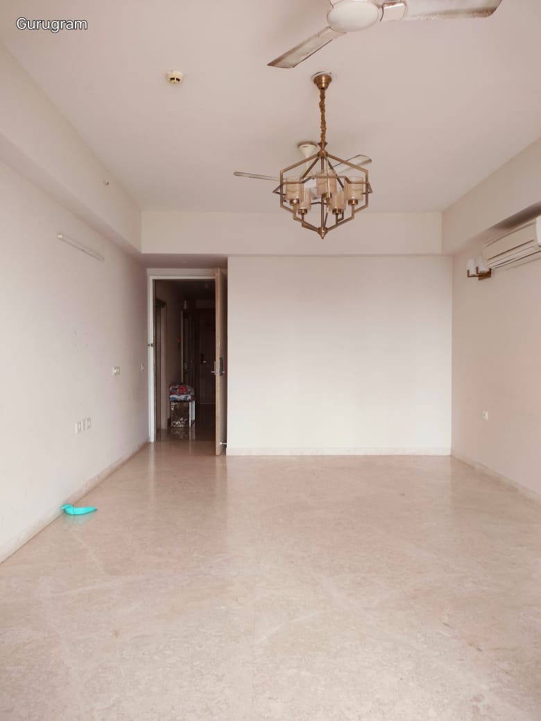 3 BHK + Servant Room Apartment For Rent in DLF The Ultima