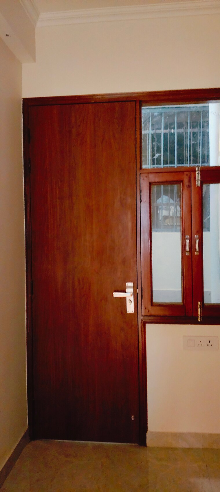 Room, pratap vihar 3 Bedroom 1350 Sq.Ft. Builder Floor In Pratap Vihar Ghaziabad 9321418