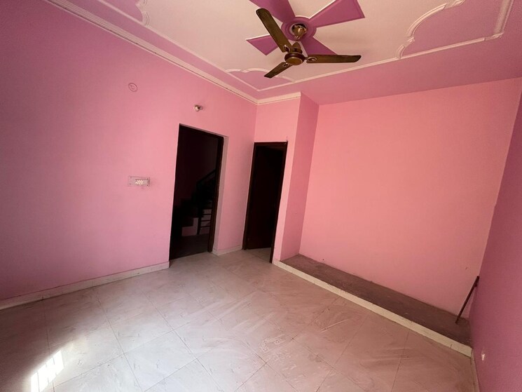 Room, krish-city 3 Bedroom 1010 Sq.Ft. Apartment In Tapukara Bhiwadi 9321461