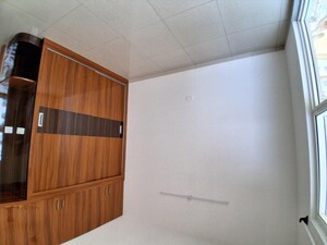 Room in 2 BHK Apartment at Sobha Dream Gardens, Thanisandra Main Road – for Rent