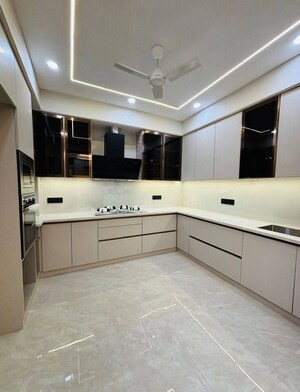 Kitchen in 2 BHK Builder Floor at Sector 9 – for Rent