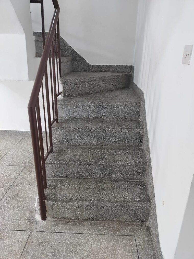 undefined, vasant kunj 3 Bedroom 1800 Sq.Ft. Apartment In Vasant Kunj Delhi 9321486