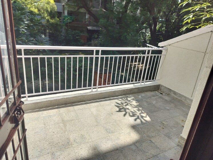 Balcony, vasant kunj 3 Bedroom 1800 Sq.Ft. Apartment In Vasant Kunj Delhi 9321486