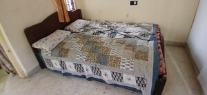 Bedroom in 2 BHK Apartment at Rt Nagar – for Rent