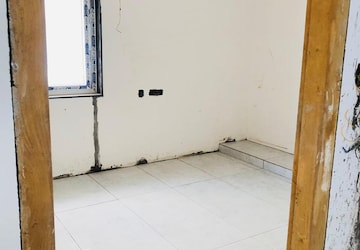 Room in 3 BHK Apartment at Banjara Hills – for Sale