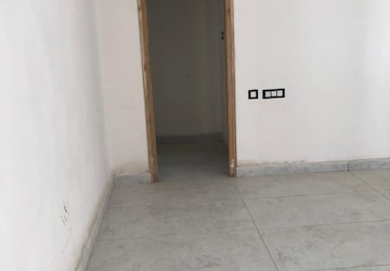 Room in 3 BHK Apartment at Banjara Hills – for Sale