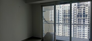 Room in 3 BHK Apartment at Aliens Space Station, Tellapur – for Rent