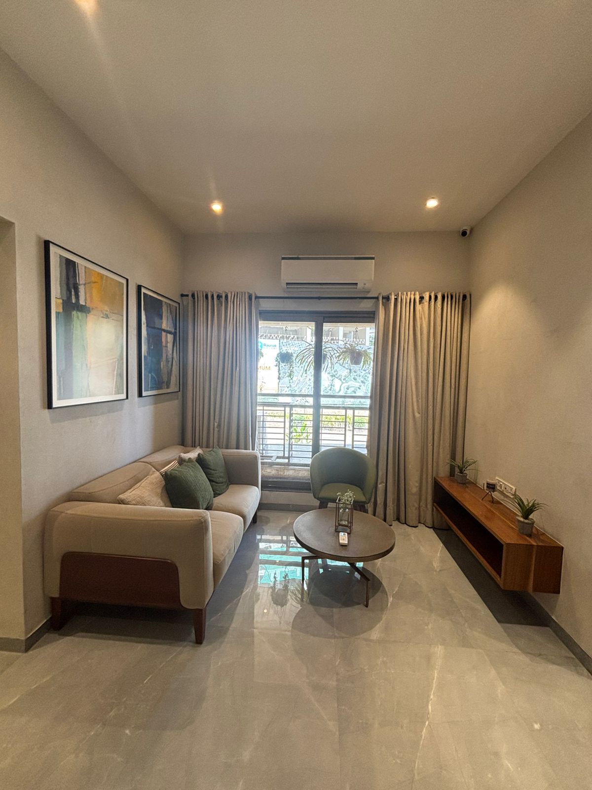 1 BHK + Servant Room Apartment For Rent in Happy Valley