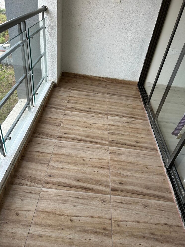 Balcony, paranjape-blue-ridge 1 Bedroom 565 Sq.Ft. Apartment In Hinjewadi Pune 9321629