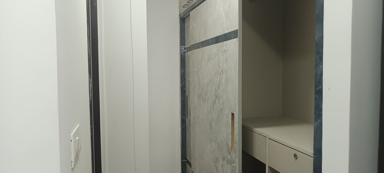 Bathroom, aliens-space-station 3 Bedroom 1538 Sq.Ft. Apartment In Tellapur Hyderabad 9321640