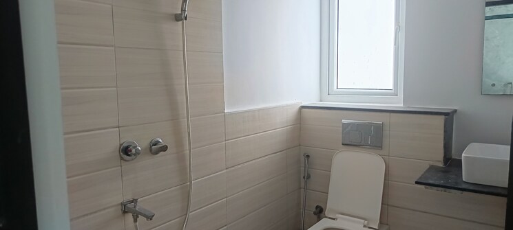 Bathroom, aliens-space-station 3 Bedroom 1538 Sq.Ft. Apartment In Tellapur Hyderabad 9321640
