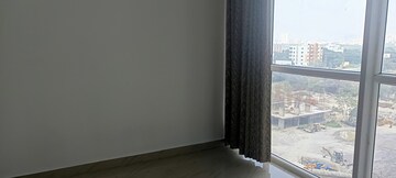 Room in 3 BHK Apartment at Aliens Space Station, Tellapur – for Rent