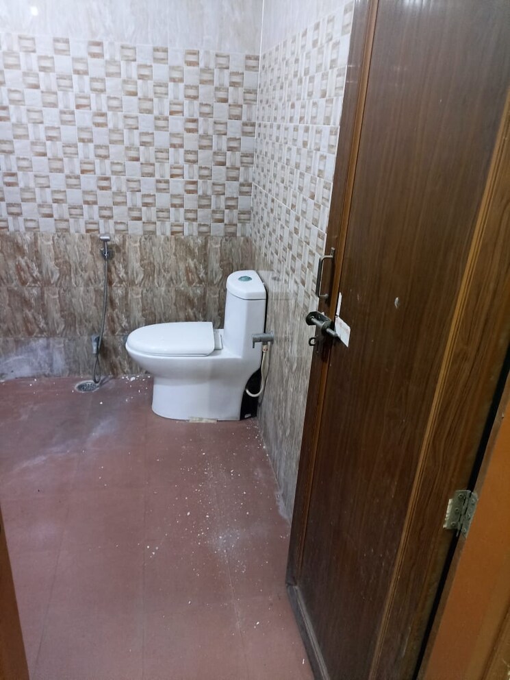 Bathroom, gomti nagar 2 Bedroom 1200 Sq.Ft. Independent House In Gomti Nagar Lucknow 9321655