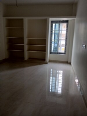 Room in 5 BHK Independent House at Bandlaguda Jagir – for Sale