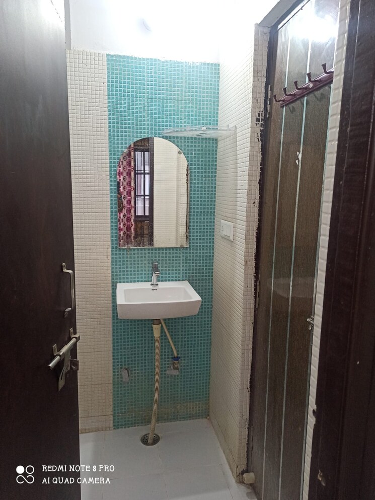 Bathroom, faizabad road 2 Bedroom 1100 Sq.Ft. Apartment In Faizabad Road Lucknow 9321672