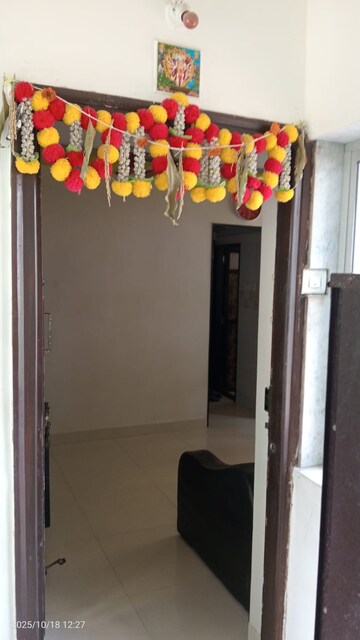 Bedroom in 1 BHK Apartment at River Park Complex, Dahisar East – for Rent