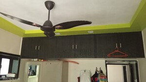 Furnished Amenities in 1 BHK Apartment at River Park Complex, Dahisar East – for Rent