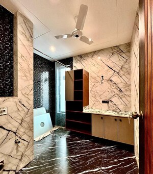 Bathroom in 4 BHK Builder Floor at BP Homes, Sector 85 – for Sale