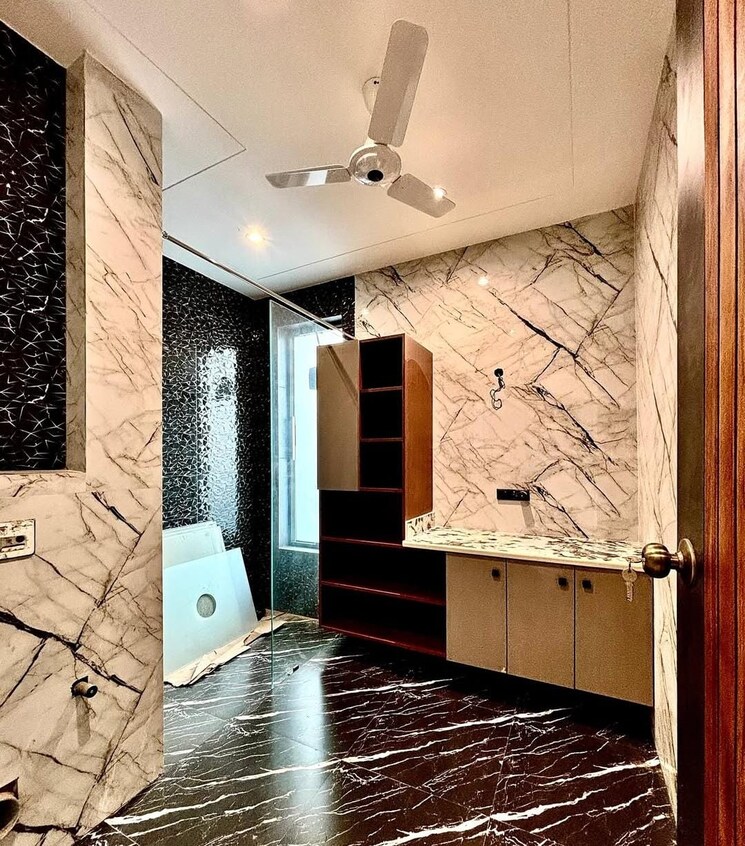 Bathroom, bp-homes 4 Bedroom 350 Sq.Yd. Builder Floor In Sector 85 Faridabad 9321694