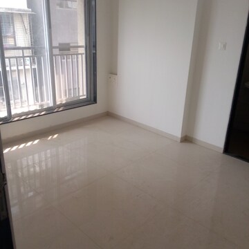 Room in 2 BHK Apartment at Gajanan Heights Goregaon West, Goregaon West – for Rent